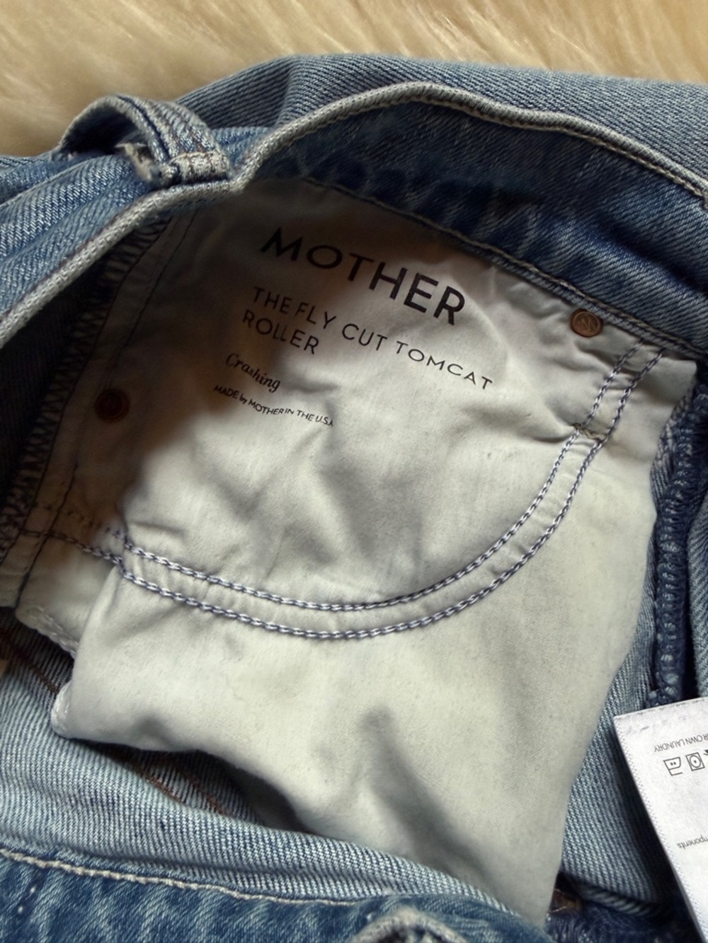 MOTHER Light Blue Wide Leg Jeans - Picture 4 of 5